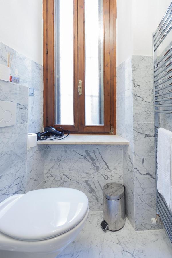 Residenza Principe Amedeo City Center Free Parking Verona Ngoại thất bức ảnh