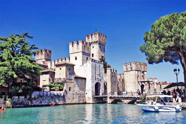 Residenza Principe Amedeo City Center Free Parking Verona Ngoại thất bức ảnh